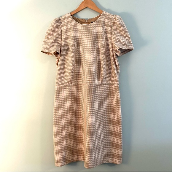 Ann Taylor Geo Flare Dress Whiskey Cream. Size 14T. - Picture 5 of 14